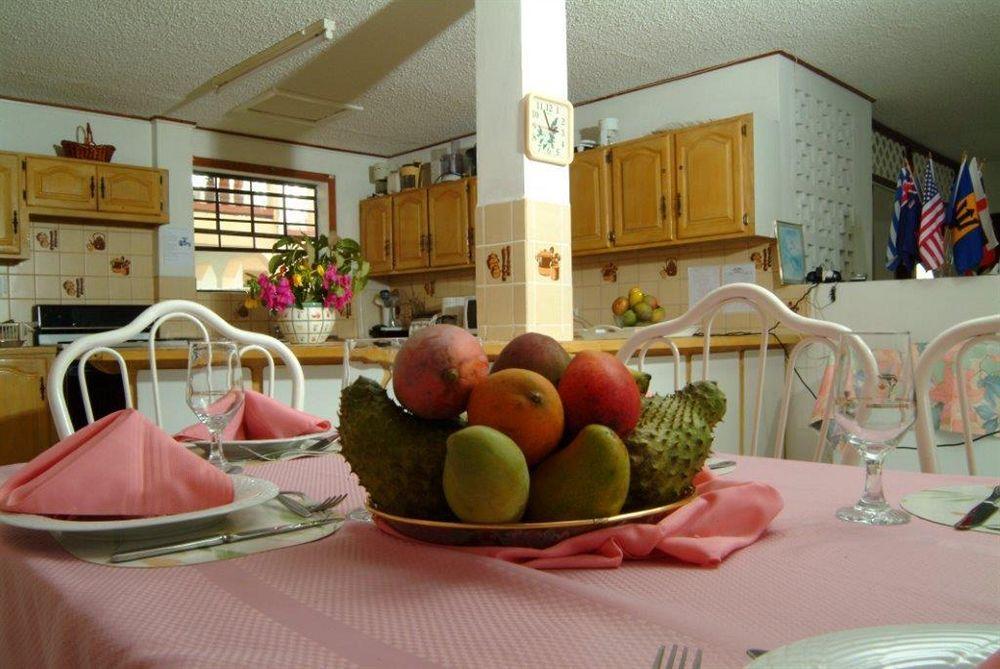 Tropical Breeze Vacation Home And Apartments โกรส อิส์ลีต ภายนอก รูปภาพ