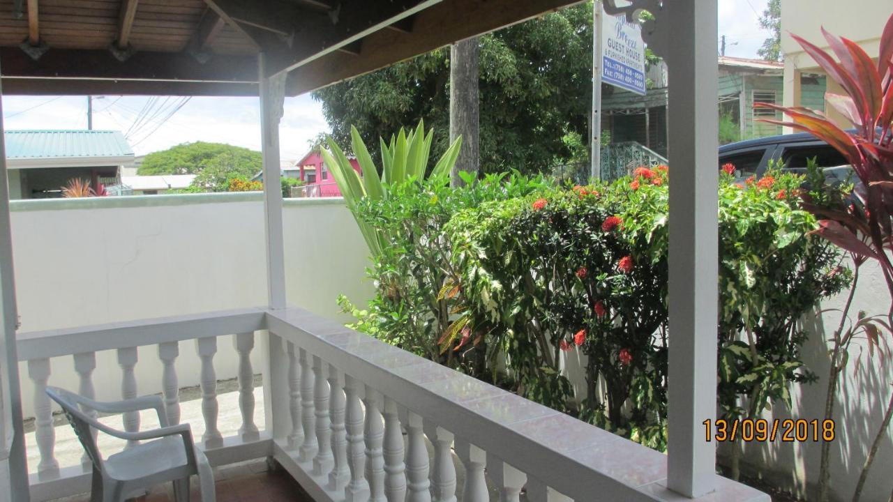 Tropical Breeze Vacation Home And Apartments โกรส อิส์ลีต ภายนอก รูปภาพ