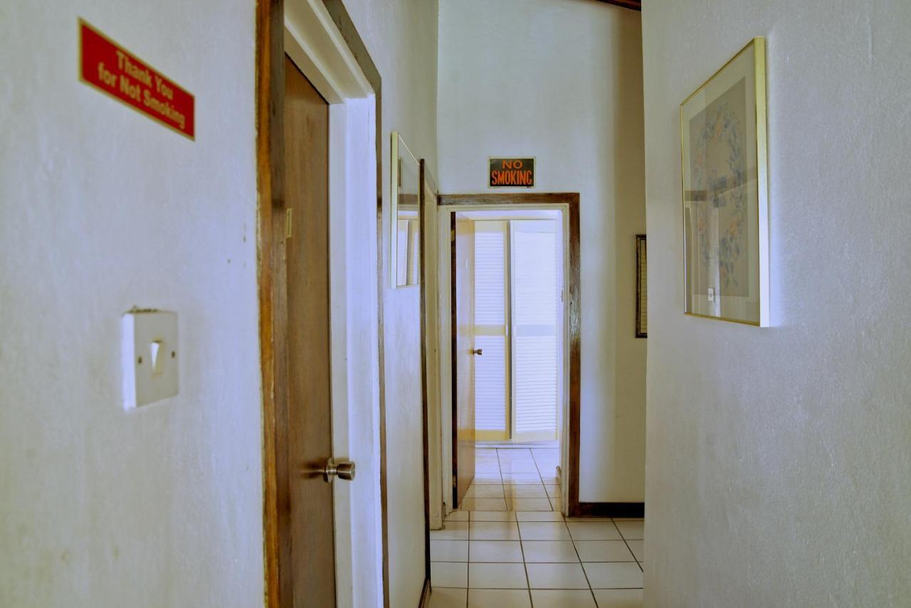 Tropical Breeze Vacation Home And Apartments โกรส อิส์ลีต ภายนอก รูปภาพ