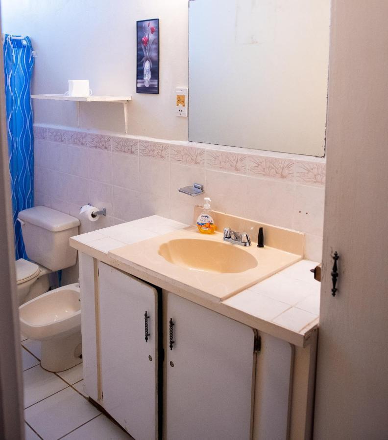 Tropical Breeze Vacation Home And Apartments โกรส อิส์ลีต ภายนอก รูปภาพ